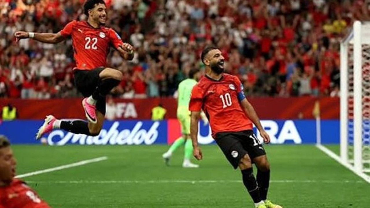 مباراة مصر وأستراليا في كأس العالم على قناة مجانية – إليك التردد